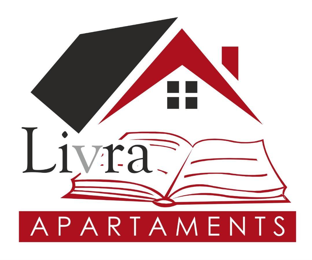 Apartament Na Lesnej โปเบียโรโว ภายนอก รูปภาพ